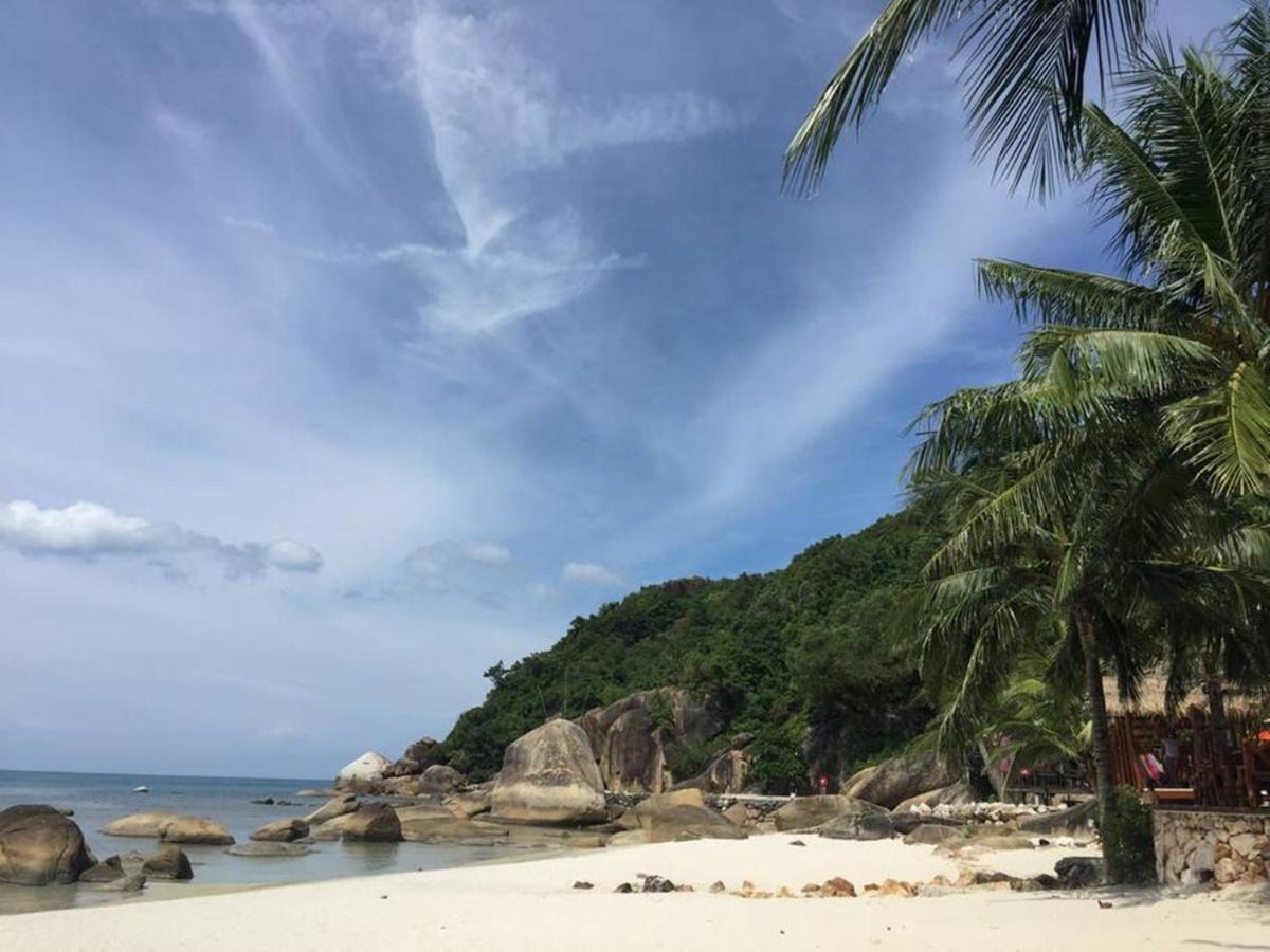 Acomodação com café da manhã  Cherry Guestroom Koh Samui : Salty Pool, Daily Cleaning, Netflix And Breakfast